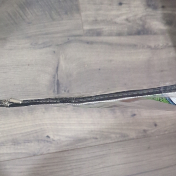 Peace Love Pickles Cosmetic Bag - White and Green - Picture 5 of 5